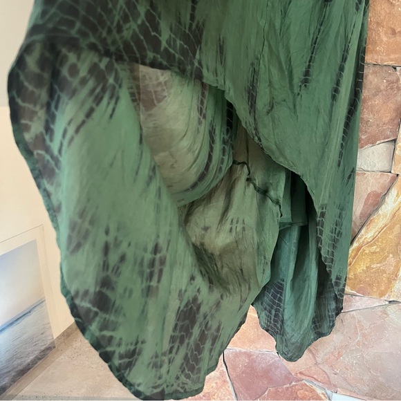 Fara Silk high low dress - Picture 6 of 9